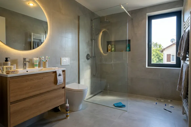 Salle de bain — exemple de rénovation intérieure